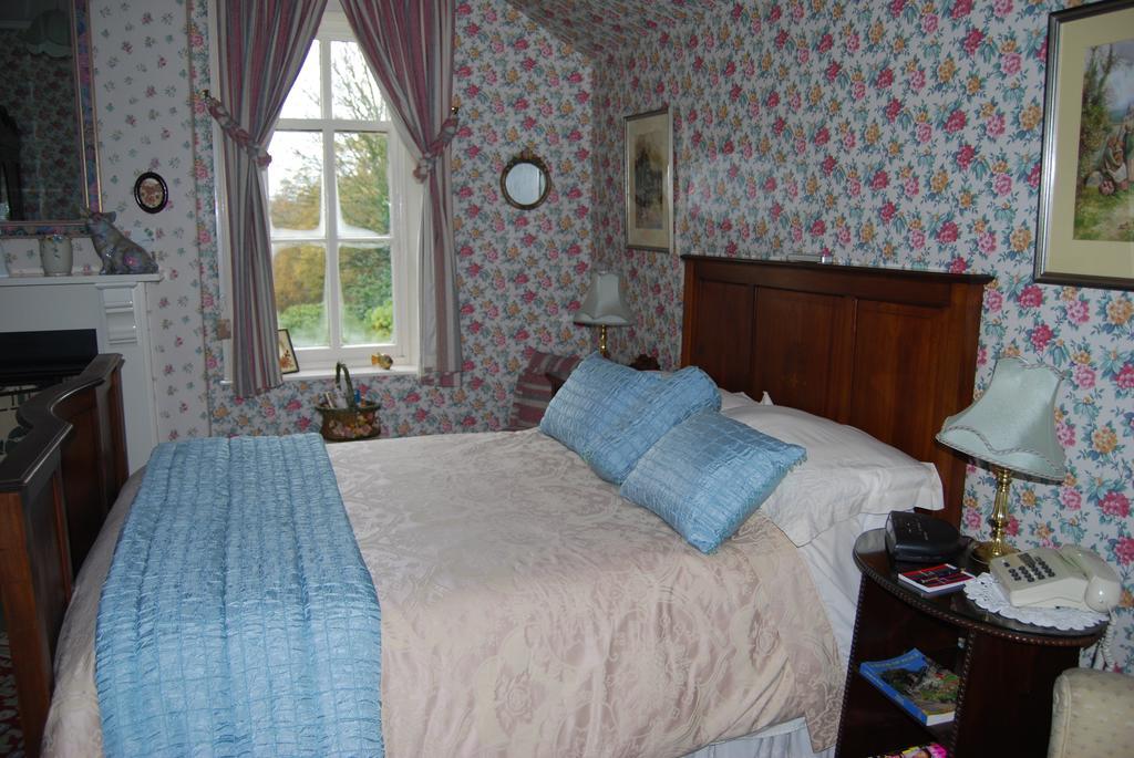 Grange Lodge Country House Данганнон Номер фото